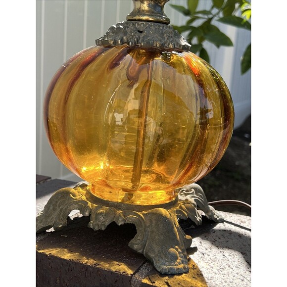 Vtg Mid Century Optical Amber Glass & Brass Hollywood Table lamp Big - Picture 4 of 16